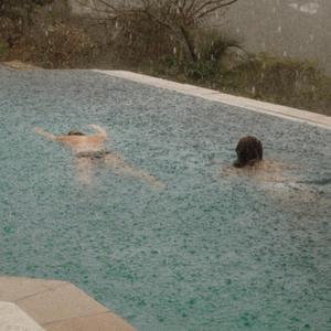 17C白丝喷水🌸自慰游戏
